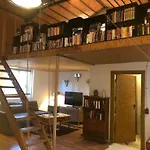Kaleici Muestakil Kisiye Oezel Bahceli Muestakil