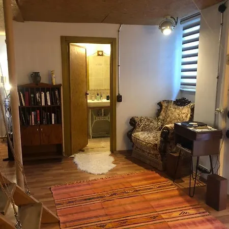 Villa Kaleici Muestakil Kisiye Oezel Bahceli Muestakil