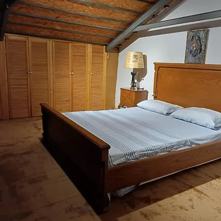 Kaleici Muestakil Kisiye Oezel Bahceli Muestakil Antalya