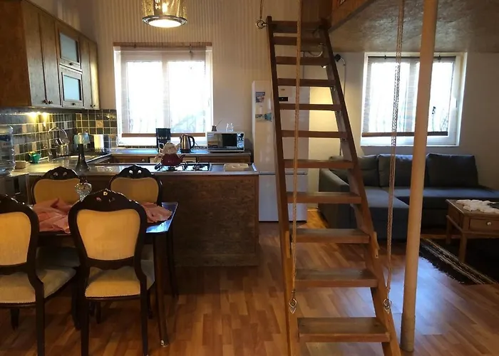 Kaleici Muestakil Kisiye Oezel Bahceli Muestakil Villa *