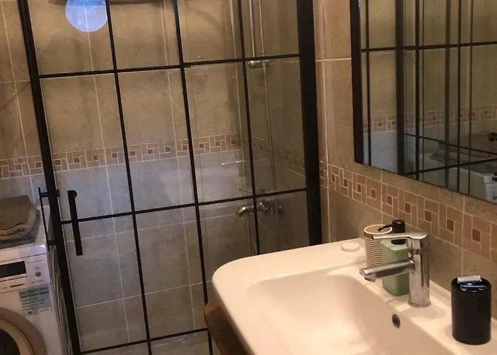 Villa Kaleici Muestakil Kisiye Oezel Bahceli Muestakil Antalya