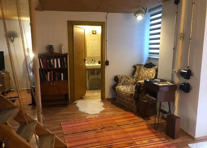 Villa Kaleici Muestakil Kisiye Oezel Bahceli Muestakil
