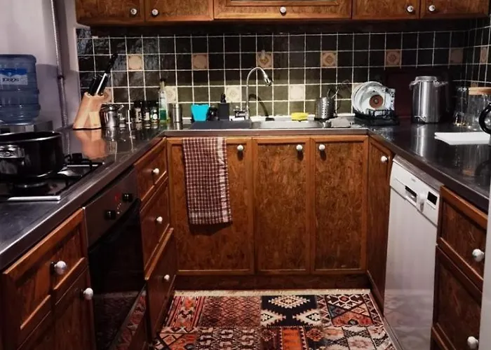 Villa Kaleici Muestakil Kisiye Oezel Bahceli Muestakil Antalya