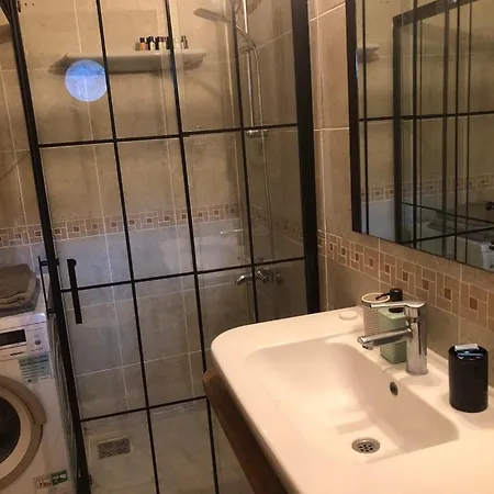 Vilă Kaleici Muestakil Kisiye Oezel Bahceli Muestakil Antalya